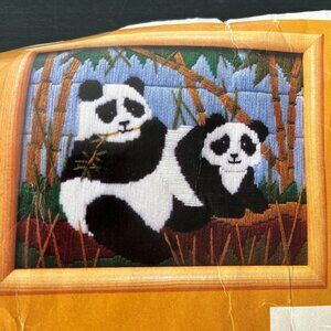 Vtg 1983 Creative Circle PEKING PANDAS #1425 Embroidery Kit 8x10